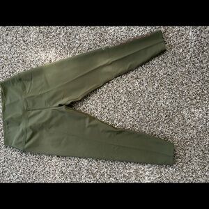 H120 Peloton Cadance Legging